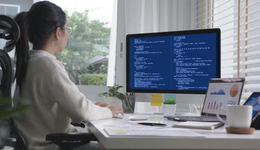 让胡路区企业数字化解决方案:机器学习赋能商业模式升级的核心路径